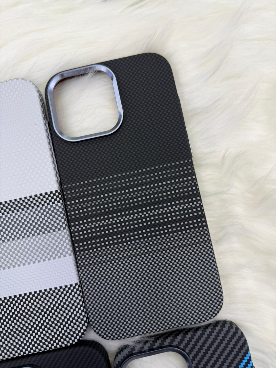 16 Pro Max Luxo Life Original Magsafe Supported Case