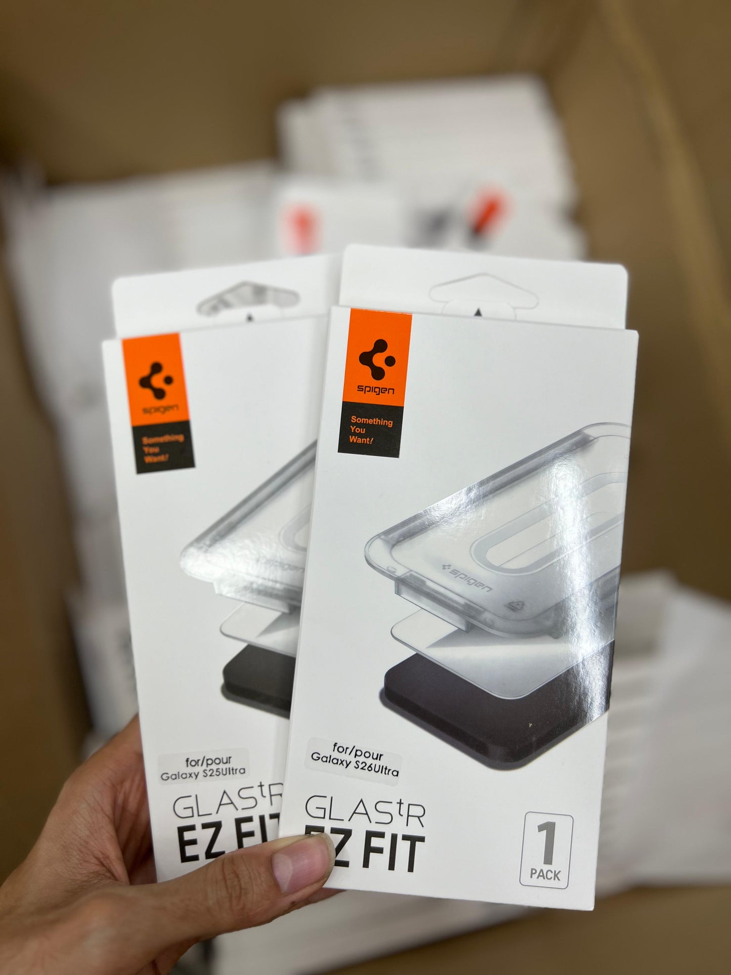Spigen's GLAStR EZ Fit Screen Protector