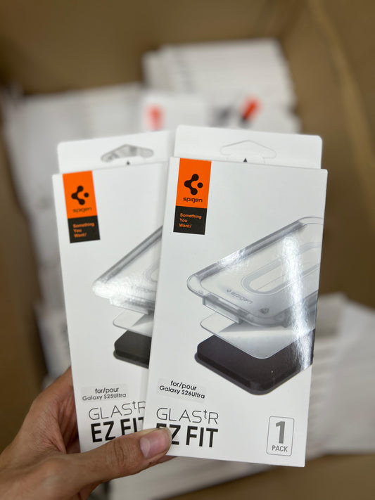 Spigen's GLAStR EZ Fit Screen Protector